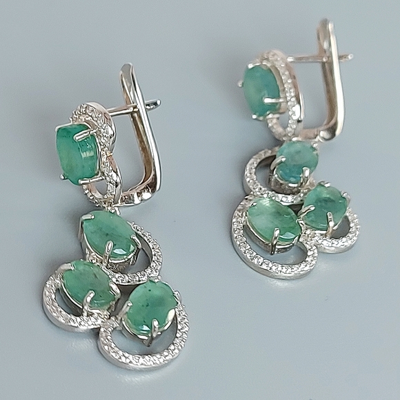 Natural Oval Green‎ Emerald 7x5mm & Cz 925 Sterling Silver Earrings - Picture 9 of 9